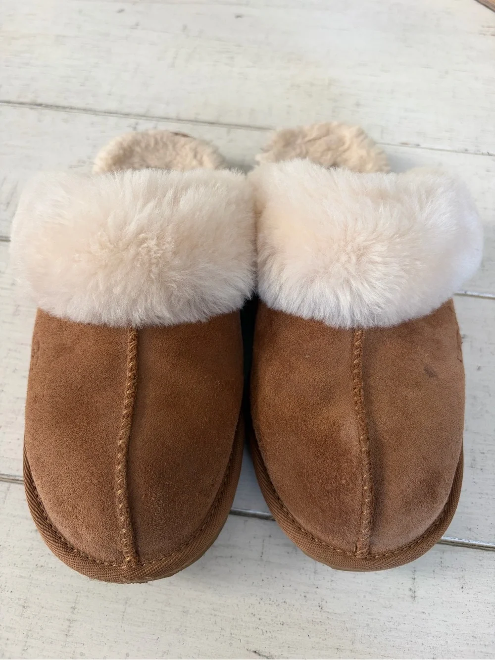 UGG cozy slip